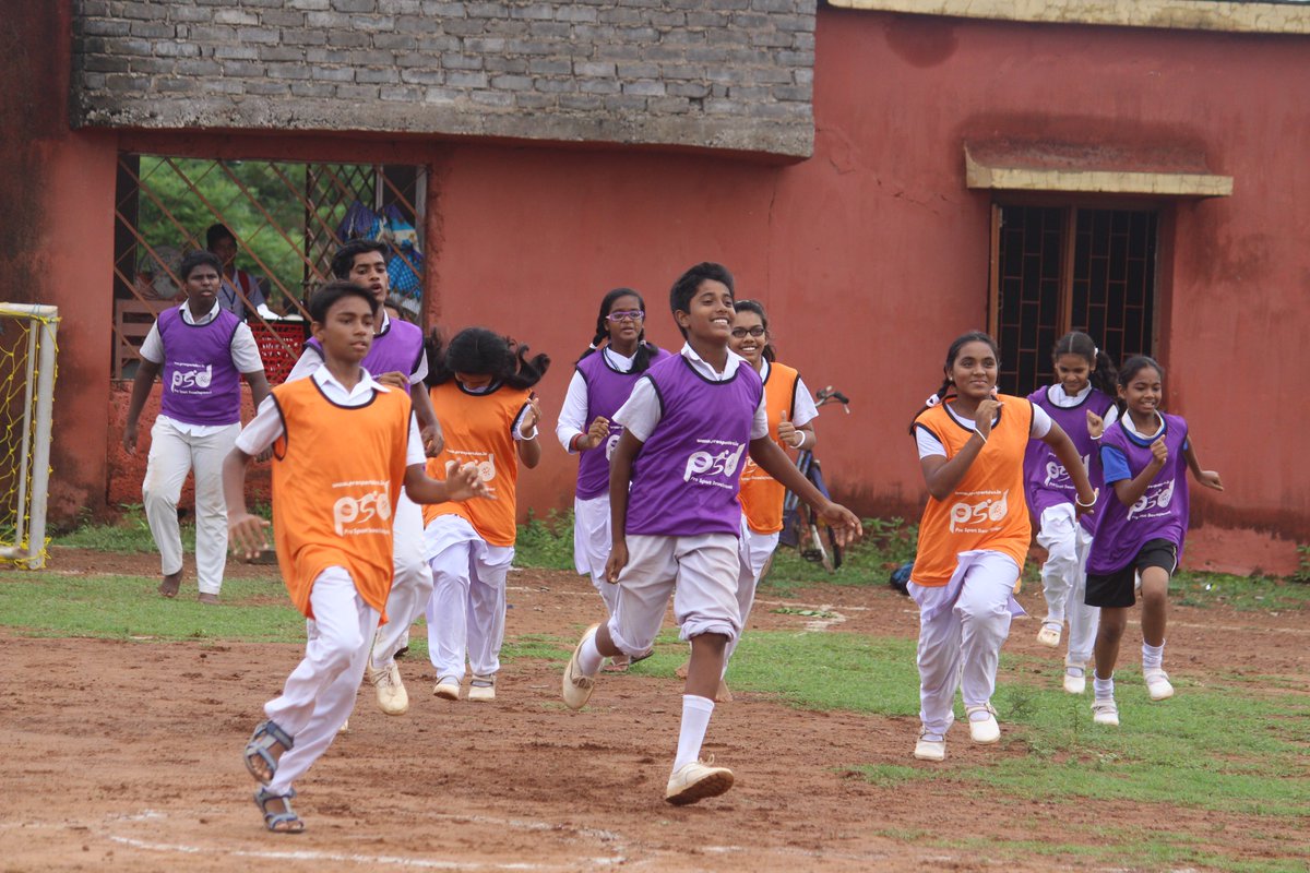 ProSportDev's tweet photo. @ASA_RDT @farenet @CockyvanDam @frnadal @FundacionLaLiga @gnwLisa @FVF_Madrid @FVICENTEFERRER @SuheilTandon @slumsoccer @Naz_Foundation Post COVID-19, we will continue to endeavour to promote mixed gender programs and our efforts to maintain a gender balance between both participants and staff. Whether that be online, on ground or other. https://t.co/IRhBuqUWCw