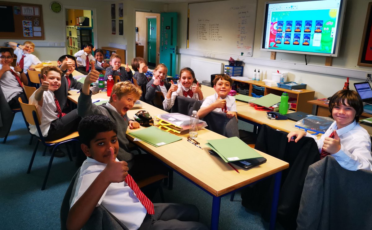 BGS_LanguageDpt's tweet photo. Year 5 pupils have been playing a match up game to test their knowledge of the first conjugation! #BGS_classics https://t.co/EbF7kCDXlx