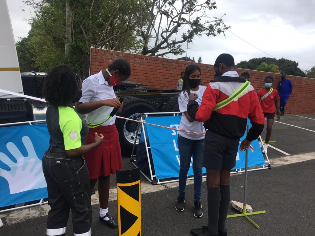 active_ed's tweet photo. Active Education together with Volvo Trucks South Africa, visited 2 primary schools in KwaZulu-Natal today where learners had the opportunity to participate in our Stop, Look & Wave road safety awareness activation.
#Safety #stoplookwave #volvotrucks #roadsafety #TransportMonth https://t.co/2dTgj785WB