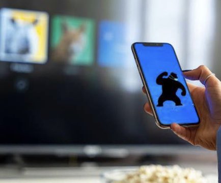 annabatet77's tweet photo. 📽️Voleu descobrir un món que donarà ales a la vostra imaginació i enginy?
Vine a #FantasticKids de @sitgesfestival i apuntat al Taller on-line:
“Fem cinema fantàstic amb eines de vídeo-conferència” de @FundlaCaixaCAT .
@caixabank_cat #Sitges2020 https://t.co/Y4G9G9GY5C