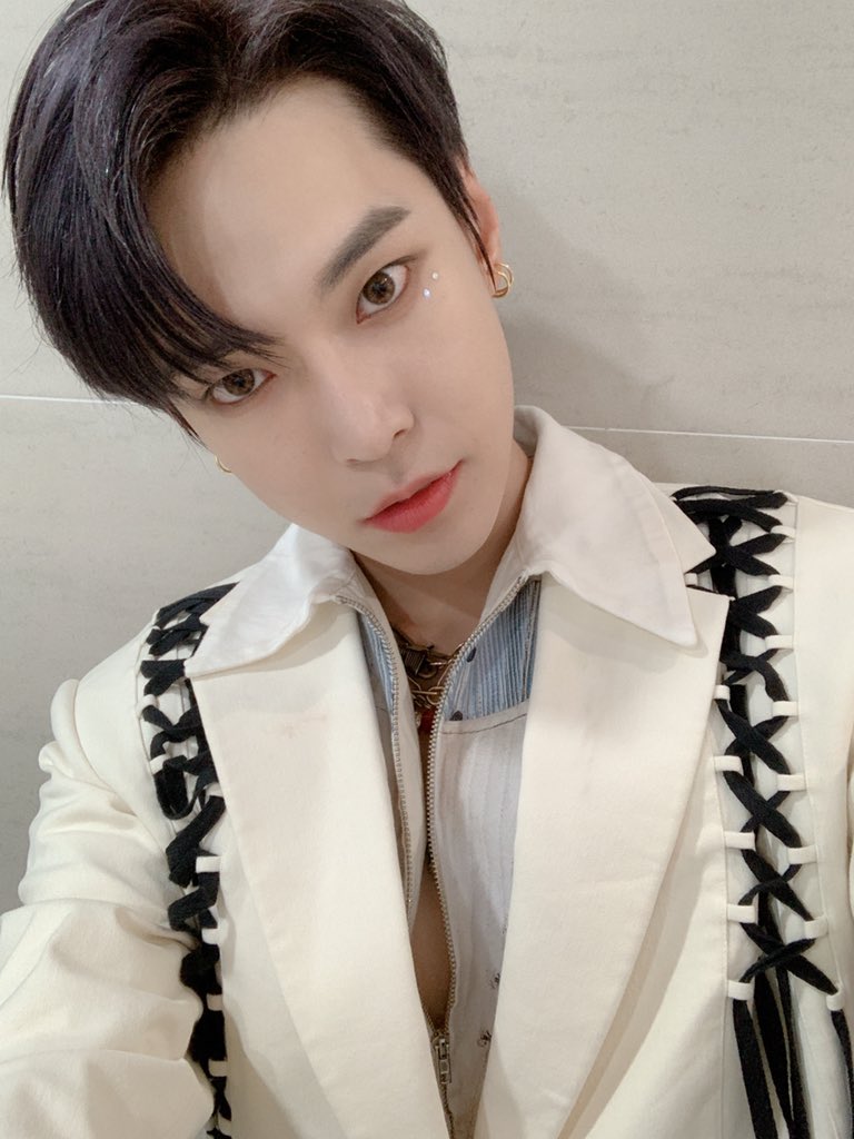 EkcqN6oVcAIxGrT?format=jpg&name=orig