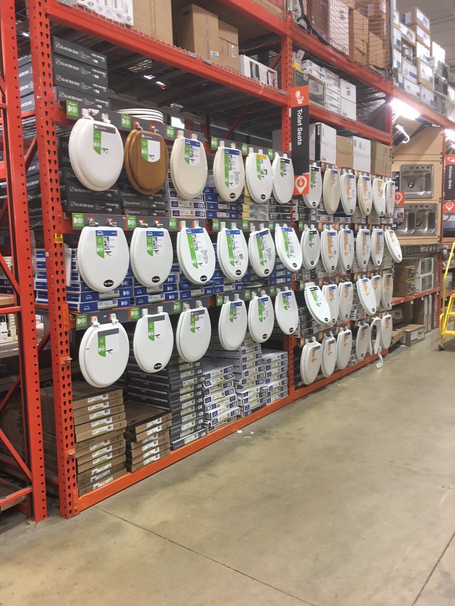 BBfromTHD4639's tweet photo. Thursday night @ the circle #4639 #FullCircle #RobZomies #MAPowerPD #D278OrangeProud #StoreRefresh #Packtivities #BlitzTeam @Mikehd4639 @mzjones1118 @bstorey92 @kenan50933788 @hiskeil @CollazoH @JDorseyTHD @ThdRmotran https://t.co/PsY3jLrBef