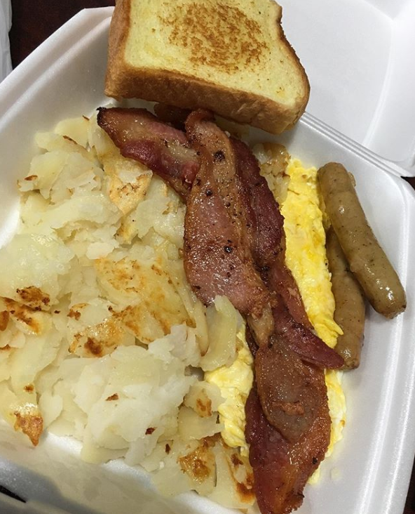 Gyro_George's tweet photo. Great to look at 👀, and even better to eat 😋 Offering breakfast 𝐀𝐍𝐘𝐓𝐈𝐌𝐄!   
   
Order Online through our website: https://t.co/Bzo4kBaF5o          https://t.co/SUSK5My41B