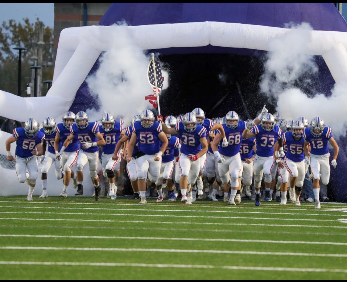 danlarimore's tweet photo. It’s Game day Monarchs.  Play as a team... and you got this.   Play hard... have fun...  Go get that W.  #PTBM https://t.co/0lUqdDwFc0