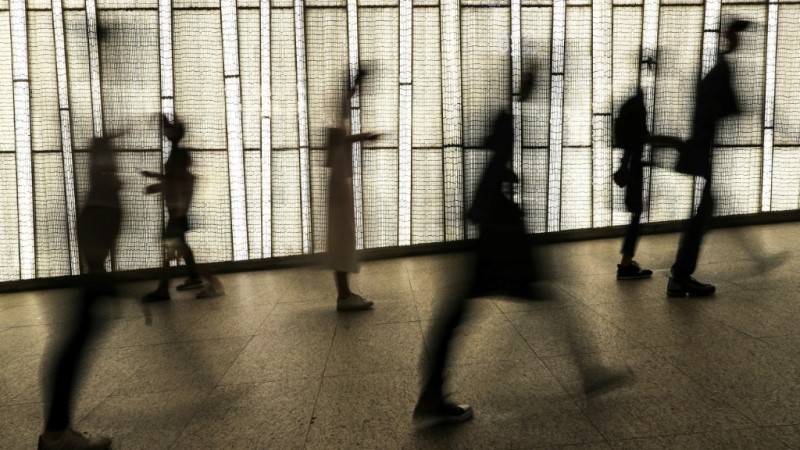 BreakingAsiaHQ's tweet photo. Hong Kong, Singapore Agree ‘#TravelBubble’. Hong Kong and Singapore had agreed "in principle" to set up a bubble allowing residents to travel freely between the two #FinancialHubs as long as they test negative for the coronavirus. https://t.co/tPtMMOFBVg