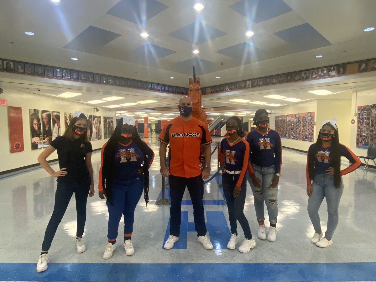 HomesteadSHS's tweet photo. It’s Spirit Friday at Homestead Senior High School. Nothing can stop this Bronco Pride. The Orange and Blue is back! Exit 1 is where it’s at! #BroncoPride @MDCPSSouth https://t.co/O7nve90Vrv