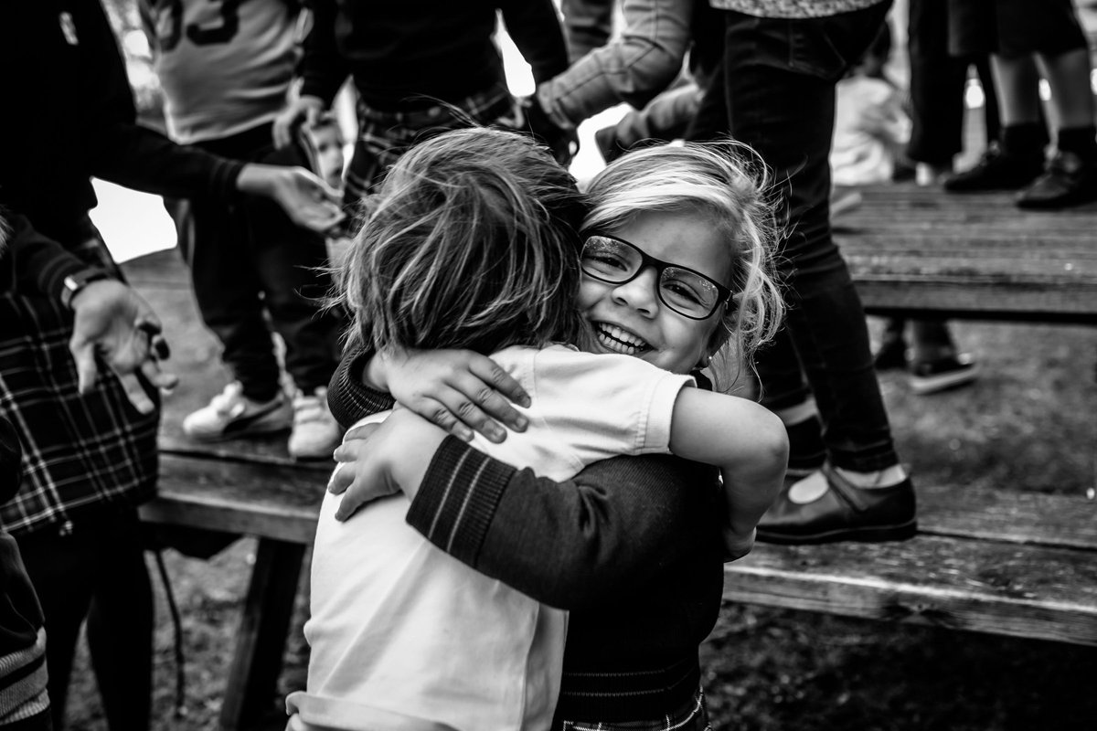 irabiaizaga's tweet photo. ¡El programa de atención personalizada distingue nuestro proyecto educativo!
¡Todos los años mantenemos 3.500 tutorías con las familias y 17.000 con los alumnos!
¡Además, potenciamos la educación emocional, afectiva e interpersonal de nuestros alumnos! https://t.co/7JlVNLBUEV