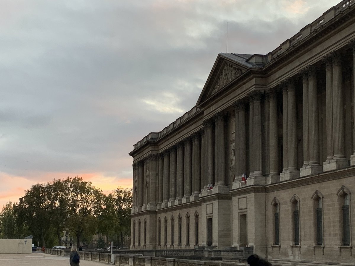 Laetitia Ferrari (@laetitialenoir) on Twitter photo 