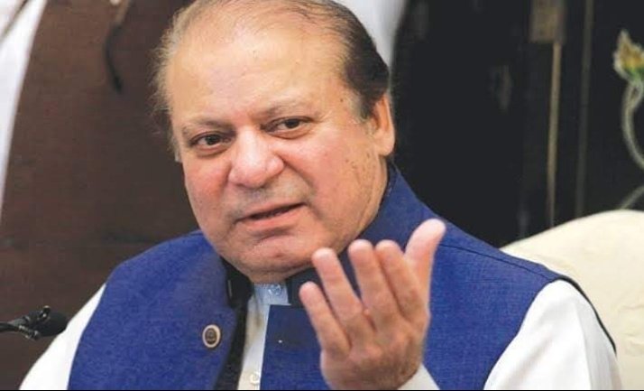 KashmirZaada's tweet photo. سو سنار کی اور صرف ایک لوہار کی 👊🏻!!!!!!!!!!! 💪🦁✌🏻
#گل_ود_گئ_اے_نیازیا
#ڈونکی_بس_گبھرانہ_نہیں 😃😃😃
#NawazSharifMNS
#PMLN
#PMLnTeamUnity
#PMLNUnited4Democracy
@NawazSharifMNS
@MaryamNSharif
@MemonaMushtaq
@ammarmasood3 https://t.co/EuuM9Rq5Wq