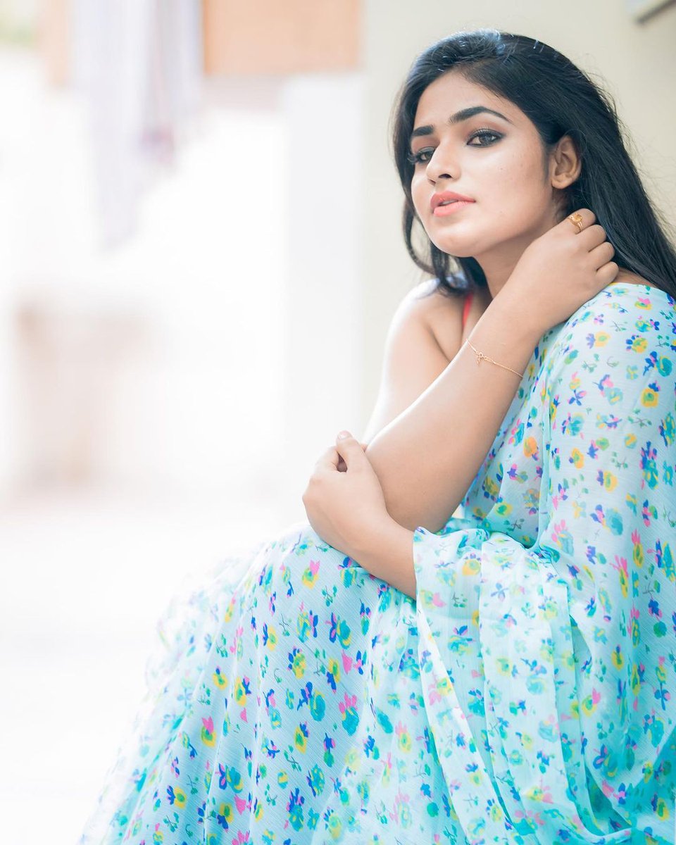 BeingSaree's tweet photo. #sweetevening https://t.co/tdhGQZtowN