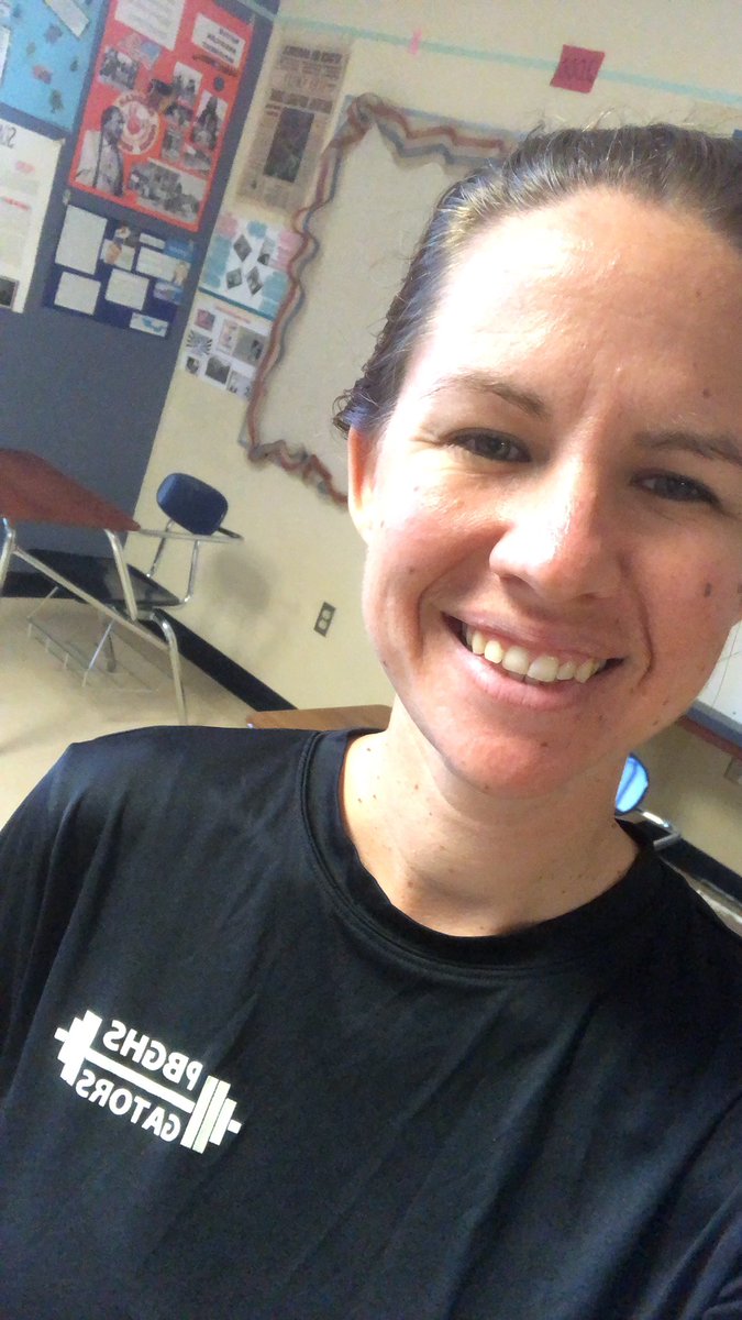 BarbatosPotatos's tweet photo. #PBGHS club/sports spirit day! https://t.co/98Cckk0JQH