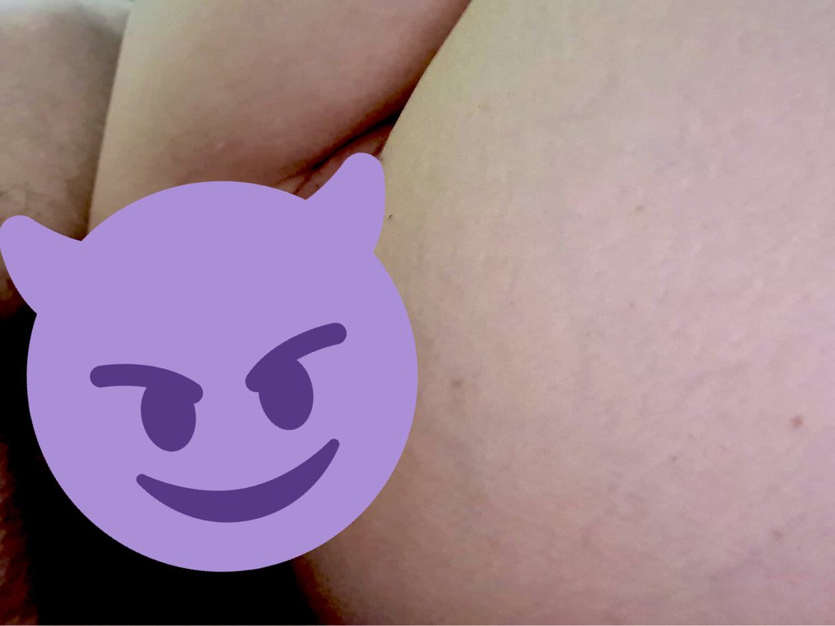 Scarlettlette's tweet photo. https://t.co/BHlR7Y787g
Some of the content you are missing out on over at my Onlyfans.. no sneak peek here #findom #dommeaus #findomau https://t.co/OcAN7cMaAd