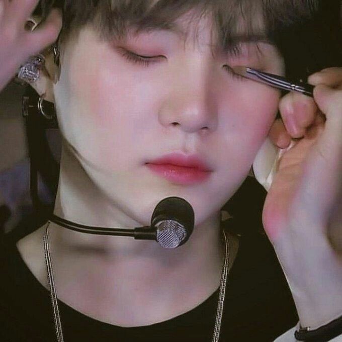 Min yoongi's unrivalled details. A mf thread :
