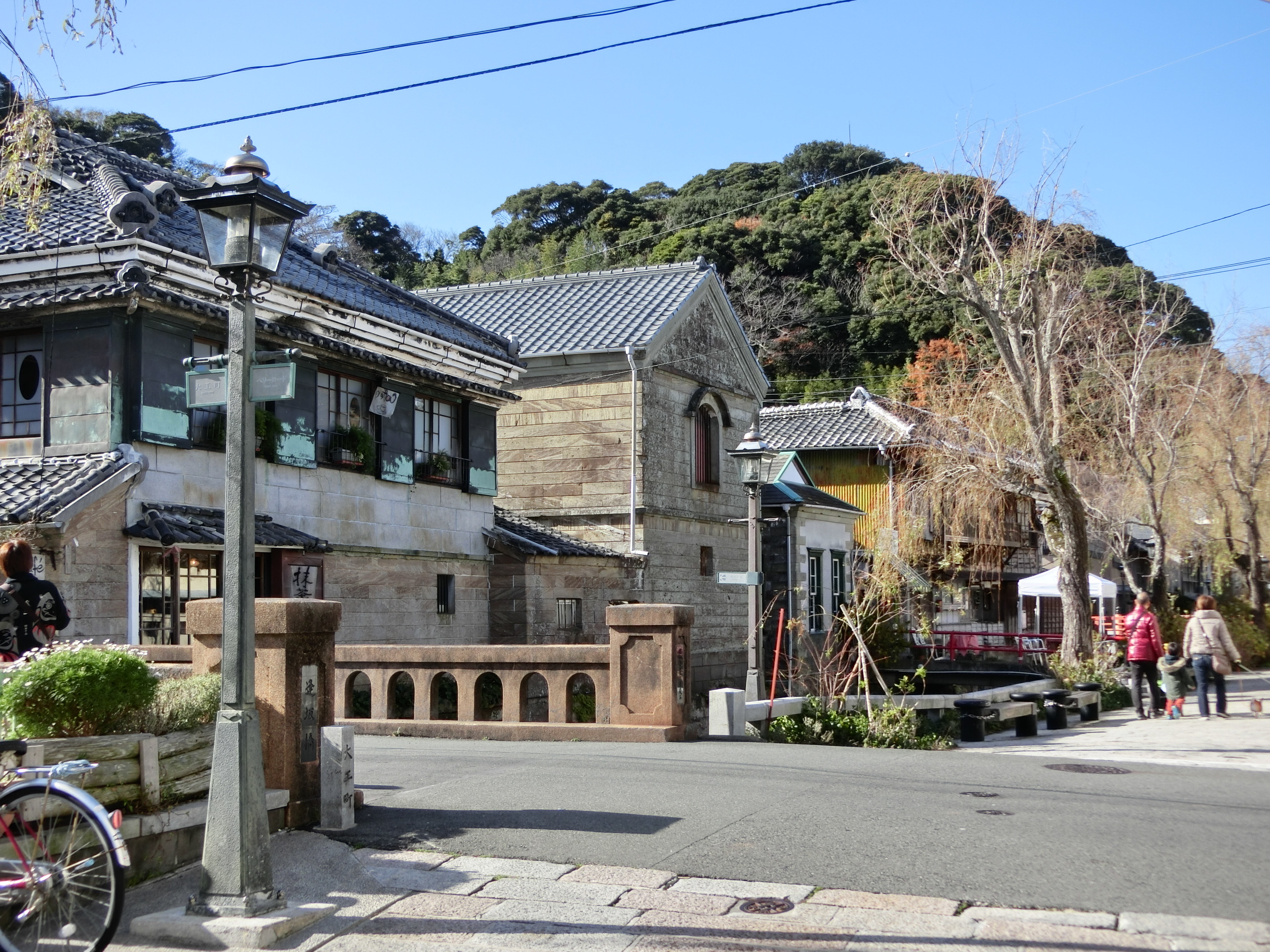 元島根県民のトリ 님의 트위터 下田って 青い山脈 のロケ地なんだよね 昭和年代の青い山脈の頃の町並みがそのまま残っているんです T Co Fqn9zxmpo5 트위터
