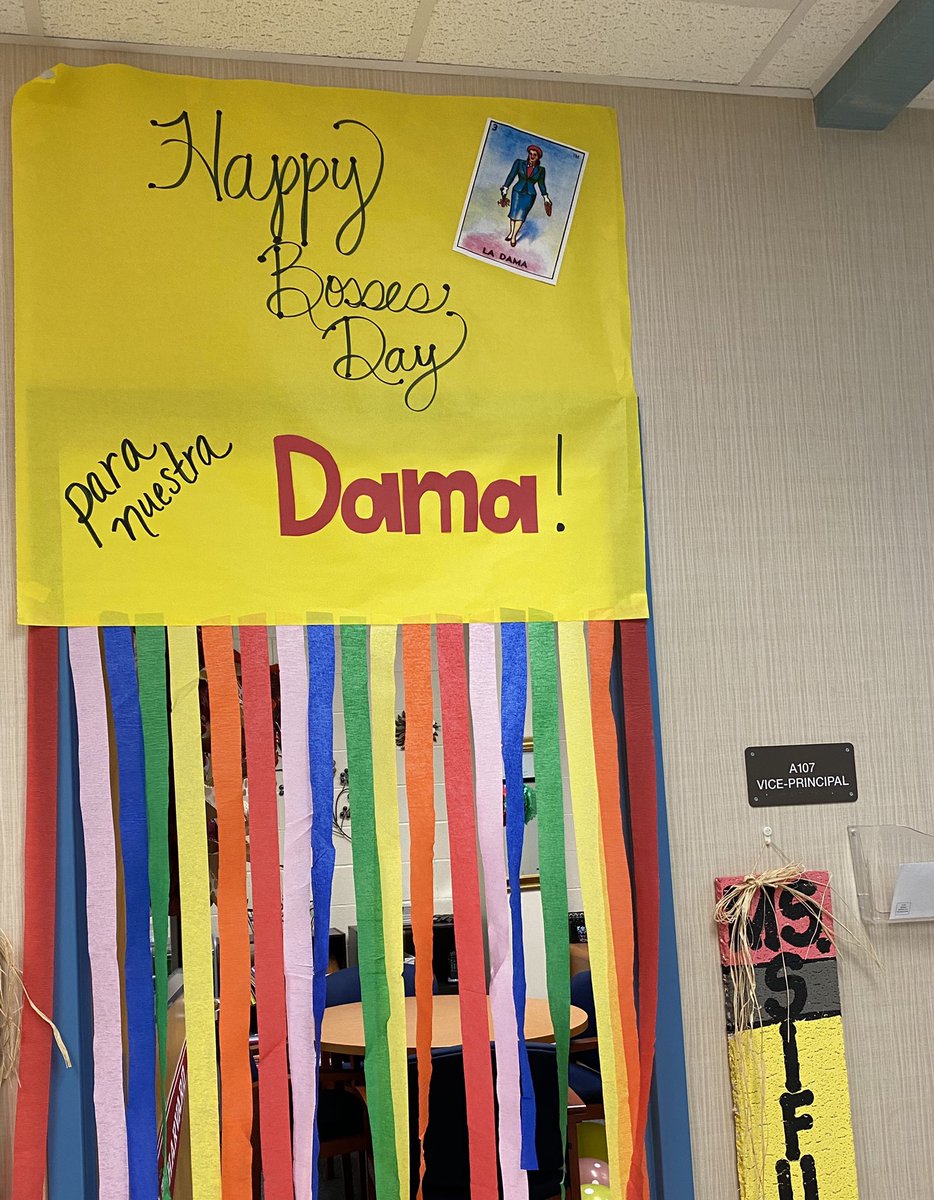 oncebe4's tweet photo. I am truly blessed to work among such an amazing school team! #MeadStrong https://t.co/XiAHS63Vt6