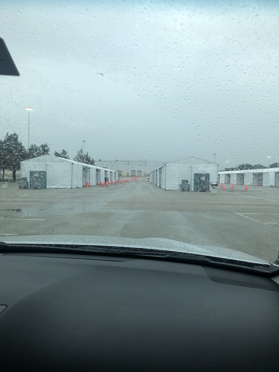 DrD_SocialWork's tweet photo. Thanks @HoustonTX for making voting so easy!! Drive thru #vote  from the convenience of my car @nrgpark #sanitized #safe and very well organized!! @LinaHidalgoTX @SylvesterTurner #VoteEarly  #houstonvotes Thank you #electionvolunteers #pollworker #socialworkvotes https://t.co/l9lcWa1gGZ