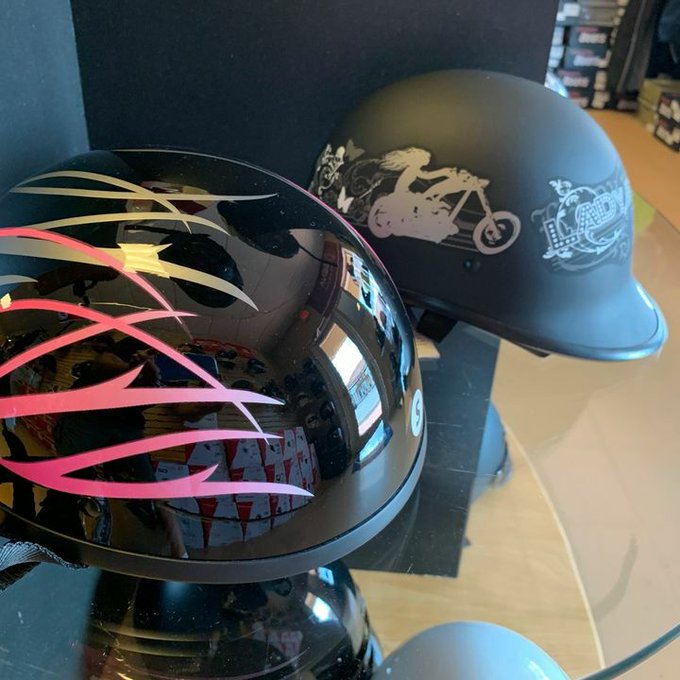 The Helmet Shop profile Musk Viewer