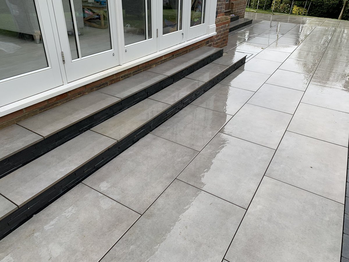 Warlingham Paving & Brickwork LTD tweet media