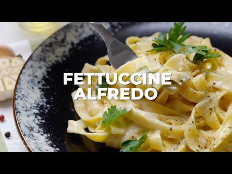 Looking for the perfect vegan fettuccine alfredo? @MichelleCehn and @ToniOkamoto have got you covered! Check out their recipe for one-pot vegan fettuccine alfredo, a favorite from their new cookbook, The Friendly Vegan: buff.ly/34S4tMv