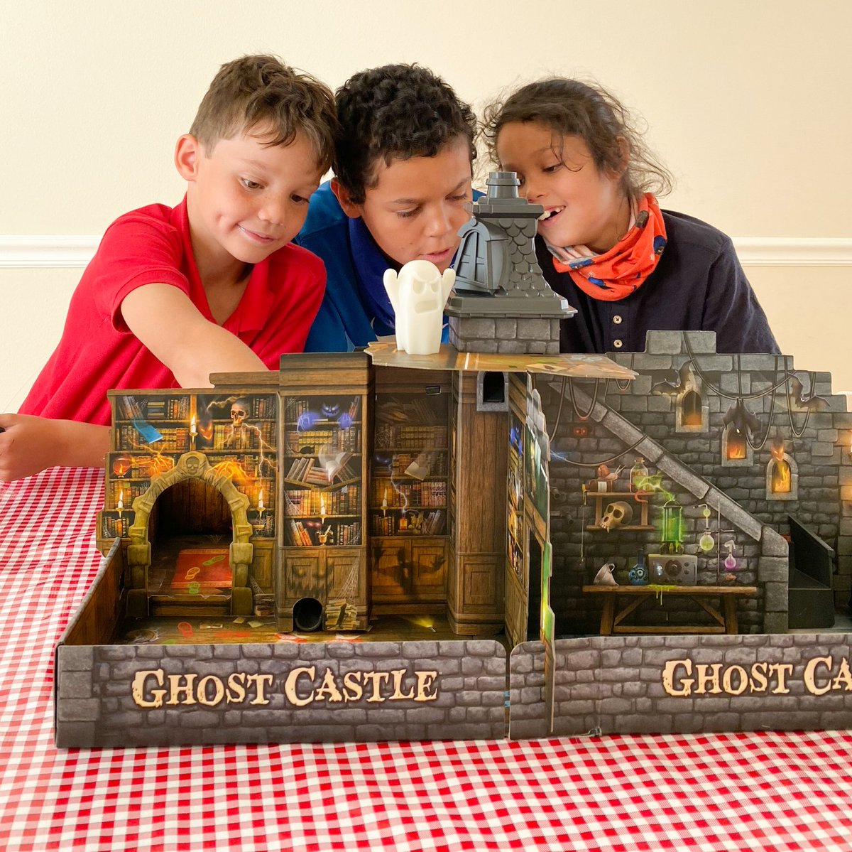 buffalopuzzler's tweet photo. 🎉 We love seeing people enjoying our new game! Get in the #Halloween spirit with your very own Ghost Castle 👻🏰 Available at @Target 

📸: @tapestry.travellers on Instagram

#ghostcastle #october #target #buffalogames #spooky #ghosts #familygamenight #familyfun #games https://t.co/IIzwbtZ83M