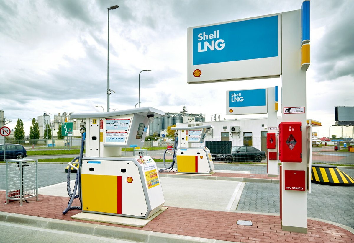 Shell has just opened its first Shell LNG site in Poland which is also the first in the CEE region.
The site in Poland is now the 21st Shell LNG site in Europe.
#LNG #PPLNG #Shell #ShellLNG  #lowemissionfuels  #bioLNG