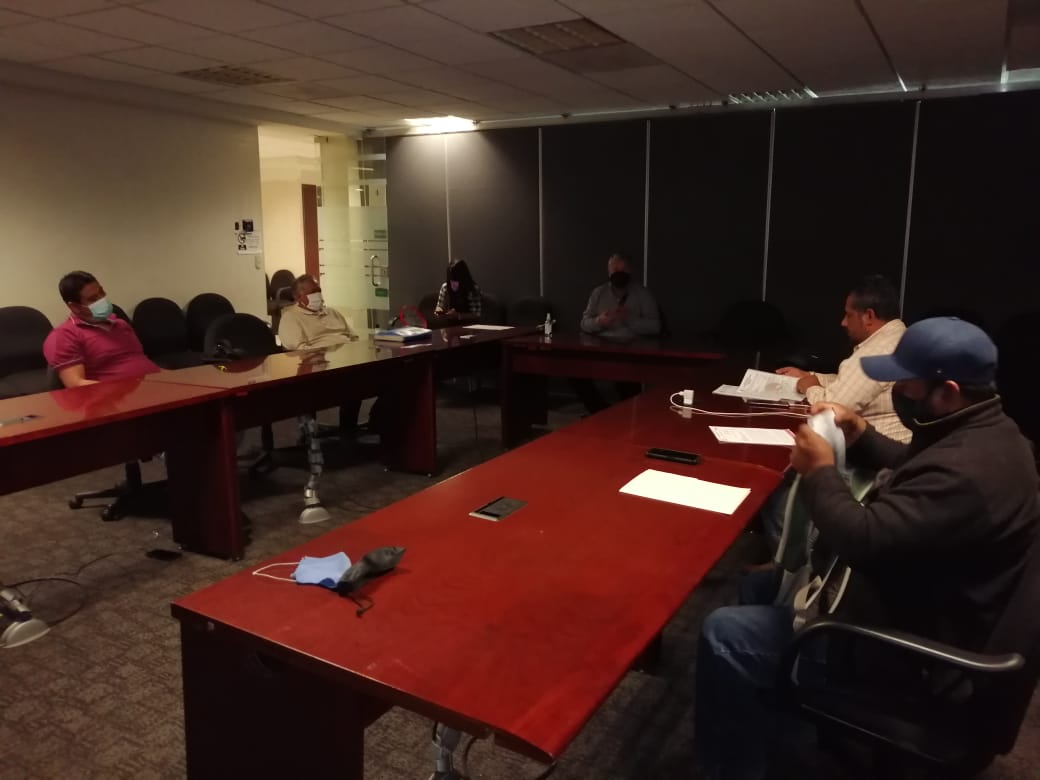 ComiteUgocp's tweet photo. seguiremos trabajando a favor de nuestras comunidades exigiendo sus derechos. #EnriqueGonzalezRojas #UnionGeneralObreroCampesinaYPopularUGocp #EntregandoGeneramosResultados #UGOCP #Oaxaca https://t.co/q9obLAOD7E