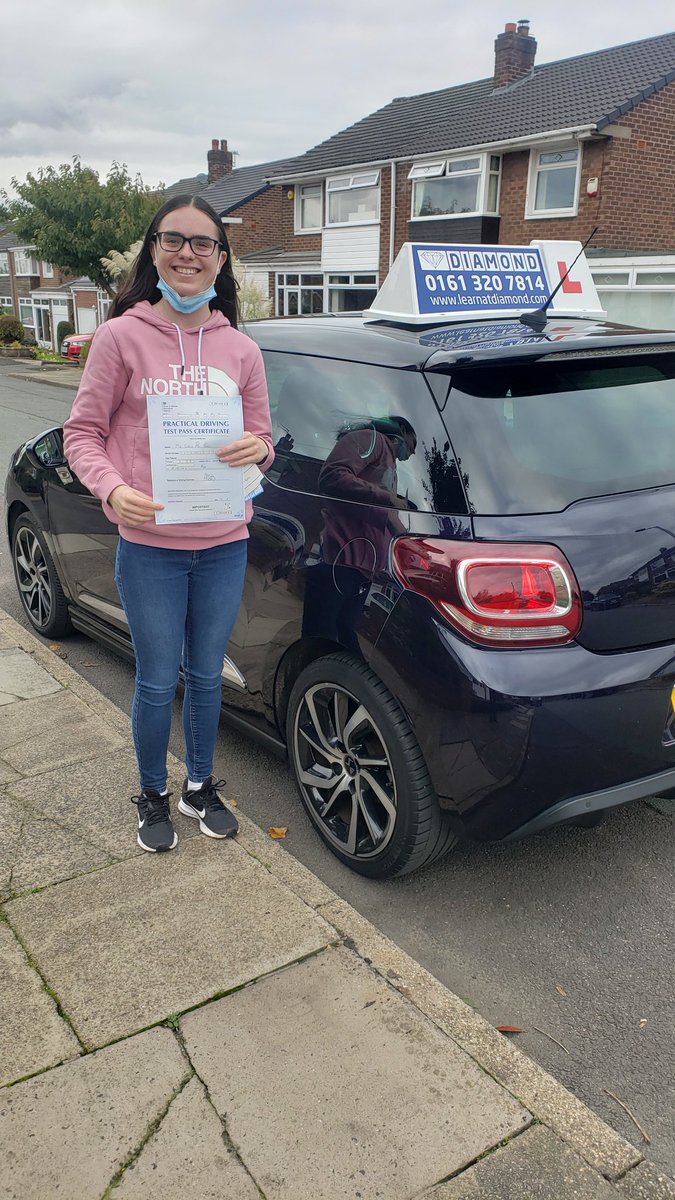 DiamondDS10's tweet photo. Sophie Yates from Denton has passed her driving test 1st time. Well done Sophie! https://t.co/3N4N5OHlYA