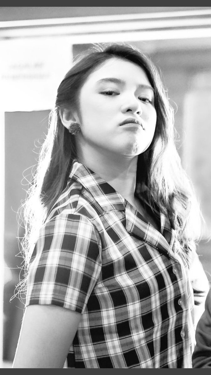 SwaramudaBDG's tweet photo. #26TahunSWRadio #RequestNite
Np:@bclsinclair X @R_besar & @nakullaofficial & @LyodraIdol10 & @initiaraandini
cc:@jalankarmel114 @MusicaStudios @LembangJadul @umusicindonesia @inirealmootiara @supportlyodra @SherlyCarolin19 @Sella45996178 #NManagement https://t.co/XKkbM3Ecav