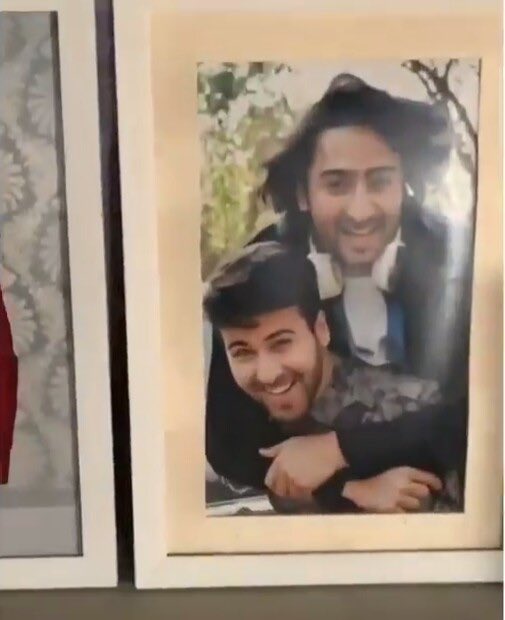PinkGulaabiSky's tweet photo. Missed them 

#EvergreenShaheerAsAbir https://t.co/pdGSl6WG3y