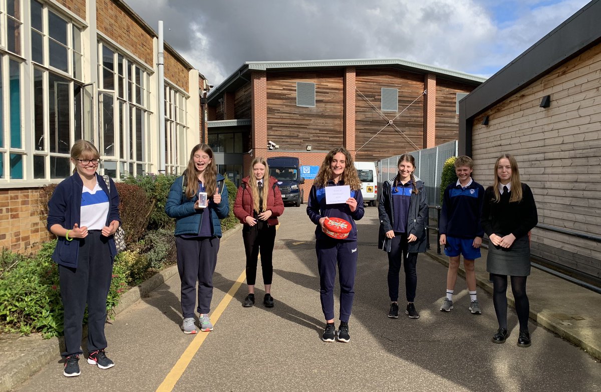 Well done team Libby!! They win the tin of chocolates for being the first team to all complete their Certificates of Achievements 2020 !! You have all worked so hard &amp; supported each other !! #ahsdofe #ahsproud <a href="/DofE_AHS/">Aylsham High DofE</a> @dofe_ali @georgie_dofe <a href="/aylshamhigh/">Aylsham High</a> now for silver 😀
