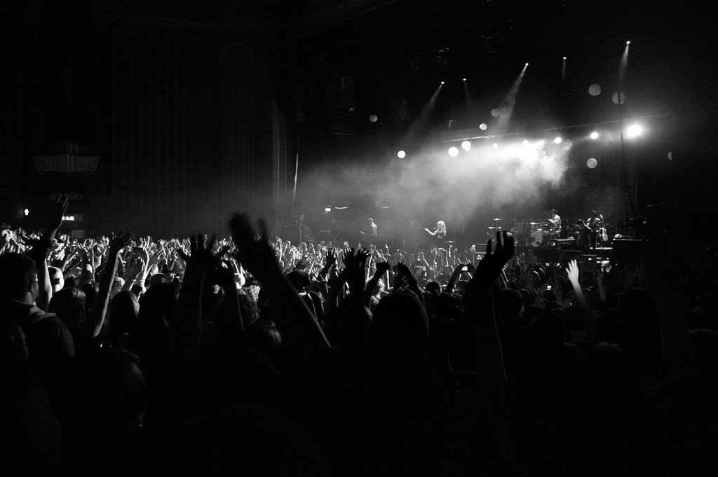 Throwback Ellie Goulding tweet media