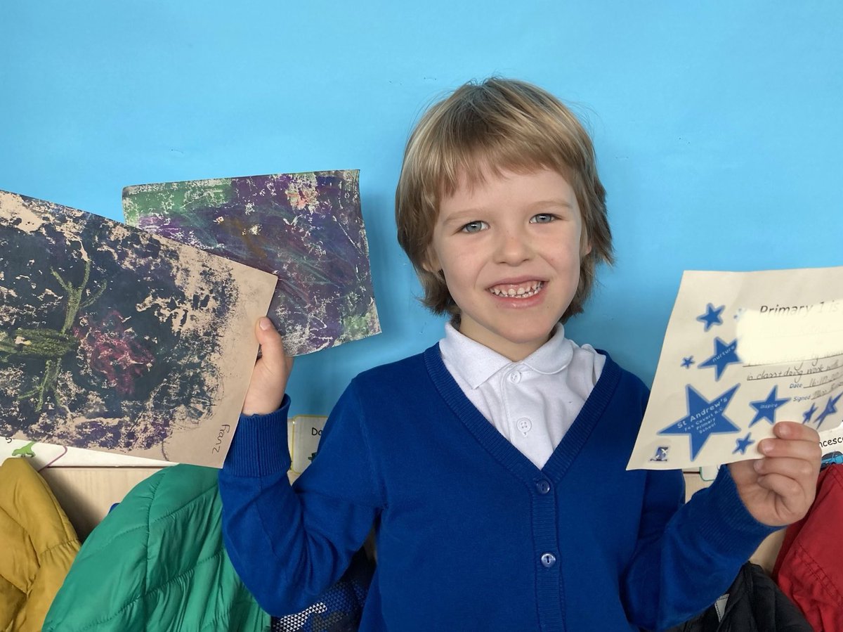 MissBurrows2's tweet photo. #flourishing @standrewsFCRC 
This week’s NIF winner in P1 was proud to show off his artwork along with his certificate. 
Well done! https://t.co/55riB9kBNJ