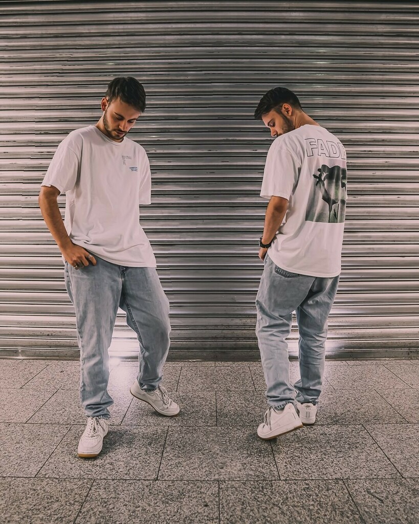nickcaoz's tweet photo. α΄Ι΄α΄’α΄ΙͺΙ’α΄ @fashionnovamen
Wieder ein DUO PIC am Start β GenieΓt das Wochenende Freunde π€π»
β β β β β
βββββββββββββββββ
#TeamKLEKT #KLEKTTakeOver #jstinfit
fashionnovapartner https://t.co/DSjJfObA63 https://t.co/8nQgTK6Qxq