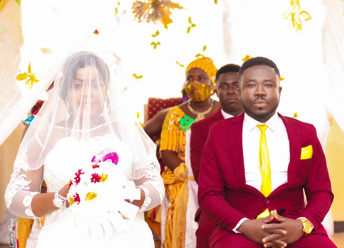 the_Goodsister's tweet photo. Cheers to a beautiful and intelligent bride and her extremely lucky groom #goodsistermultimedia #goodsisterphotography #fridayvibes #bride #groom #weddingphotography #ghwedding #pentecostalgirl #photography #weddingphotographer https://t.co/GAHvLDep4j