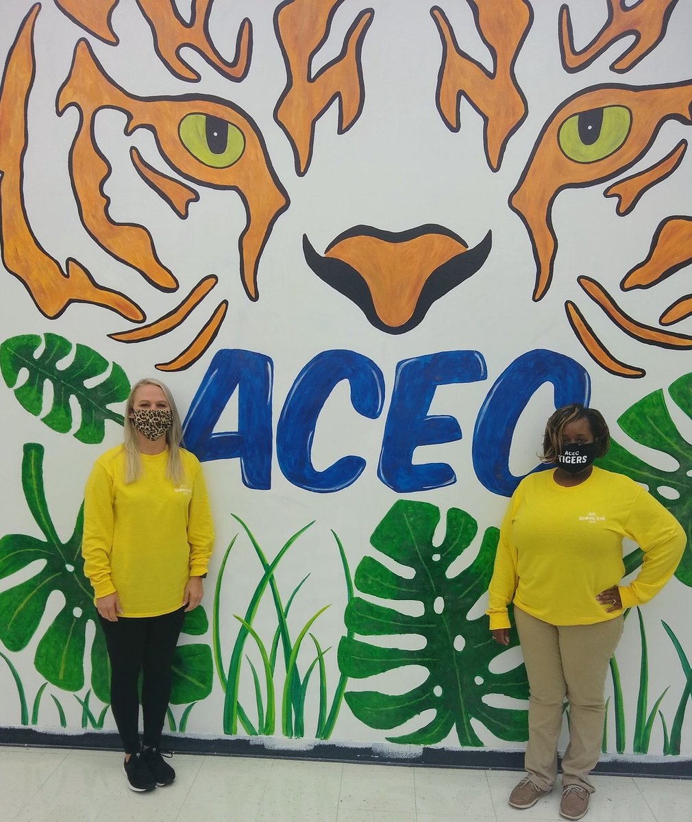 MLR877's tweet photo. Sending some kindness from the Tigers to the Raiders! We hope Kindness Week has been a great success! https://t.co/PGLVvDc6cf