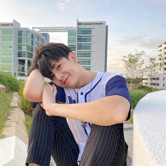 sensensen_hi's tweet photo. มีใครเห็น​นดลมั้ย?
ตอนนี้​พวกเราเป็​นห่วงมากเห็นถ่ายลงส​ตอ​รี่​ไอจีว่าไปม๊อบแล้วหายไปเลย

#ม็อบ16ตุลา
#16ตุลาไปราชประสงค์
#16ตุลาไปปทุมวัน
#16ตุลาไปแยกไหนดี
#whatishappeninginthailand https://t.co/xTwHhmFbXl