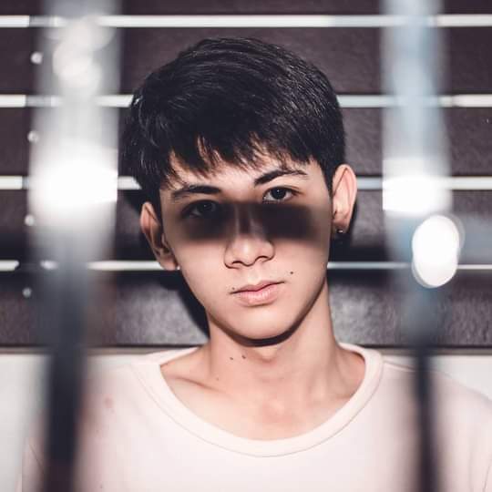 sensensen_hi's tweet photo. มีใครเห็น​นดลมั้ย?
ตอนนี้​พวกเราเป็​นห่วงมากเห็นถ่ายลงส​ตอ​รี่​ไอจีว่าไปม๊อบแล้วหายไปเลย

#ม็อบ16ตุลา
#16ตุลาไปราชประสงค์
#16ตุลาไปปทุมวัน
#16ตุลาไปแยกไหนดี
#whatishappeninginthailand https://t.co/xTwHhmFbXl