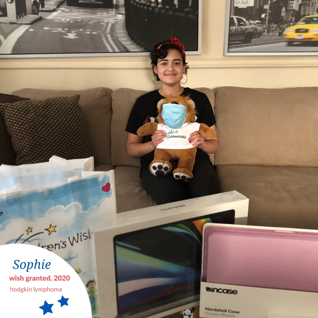 Sophie is 17 yo &amp; was diagnosed w/ Hodgkin lymphoma - her wish to receive <a href="/Apple/">Apple</a> products came true a few weeks ago. Her mom said, “this wish has definitely been a surprise &amp; has given Sophie a sense of hope for her future/her dream of becoming an art therapist!” #feelgoodfriday