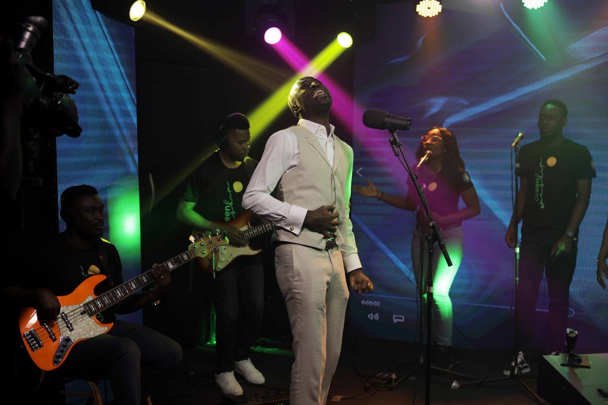 GreenWorship's tweet photo. Channels of my spirit, open up! 💚🙌🏾

#GreenWorship2020 #GreenWorship #WorshipForChange #children #Nigeria #benefitconcert https://t.co/SNvo2HGN7B