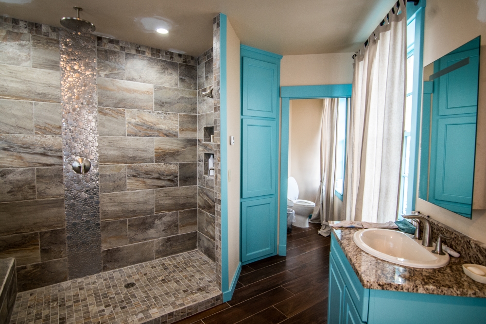 CBCbuilt's tweet image. Looking for a fresh new look or wanting to finally bring that master bathroom to life? Contact us today!