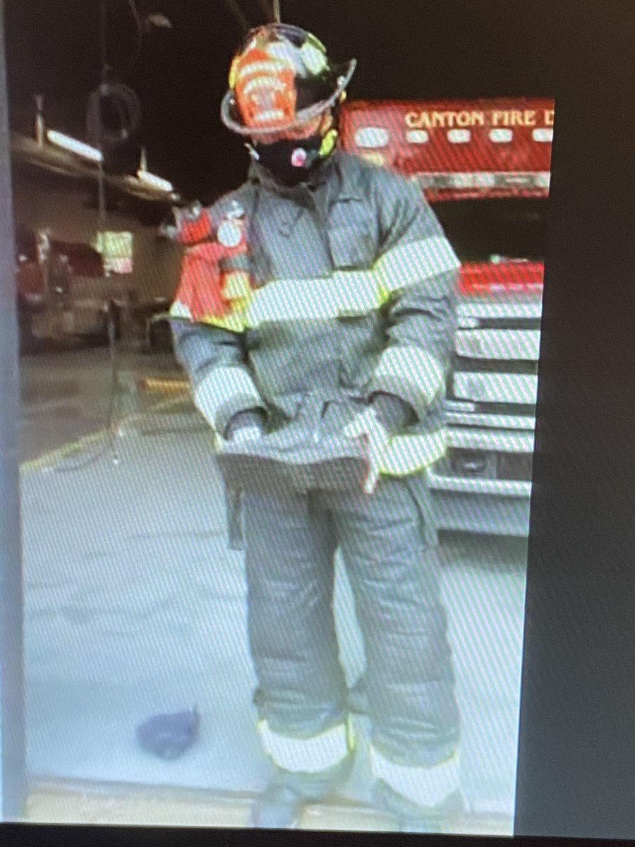 CourtneySong_'s tweet photo. @CantonFire1 giving the RLP Kindergarten a virtual Firehouse Tour! #community #cantonpride @CantonSuper @CantonHSnews @KINDergartenCPS https://t.co/Vsl02O1y7W
