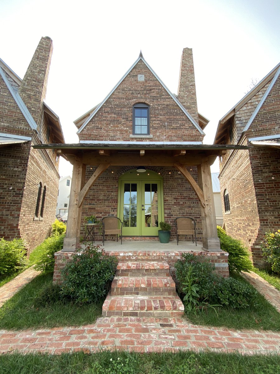 One of our Artist cottages: (800 sq ft)