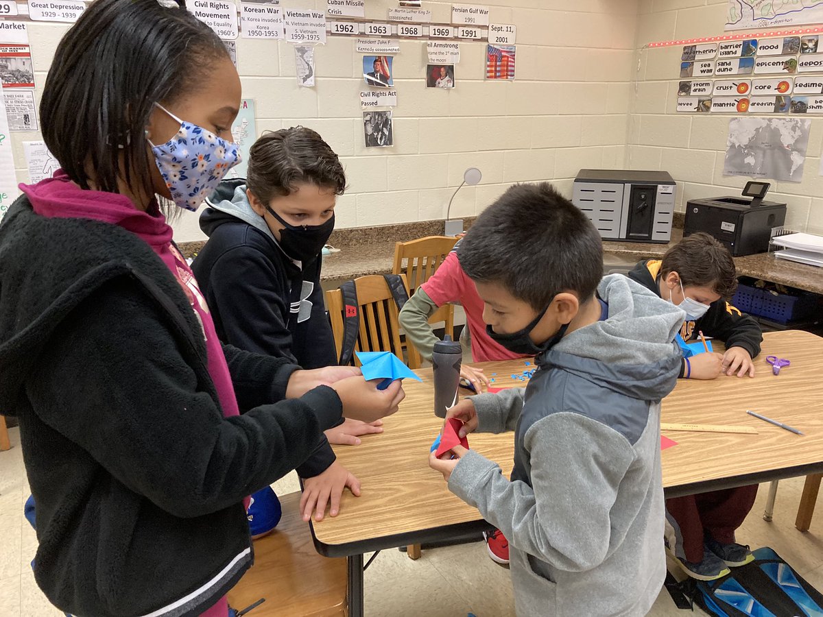 Judy_Cauthen's tweet photo. Thank you families for supporting our school and class Boosterthon Challenges! We reached our goal and we got some Arts and Crafts time! We made the perfect craft for October! Paper Fortune Tellers! We all had so much fun! @DianaGodfrey17 @ClarkCreekSTEM https://t.co/4v1CU0uUjf