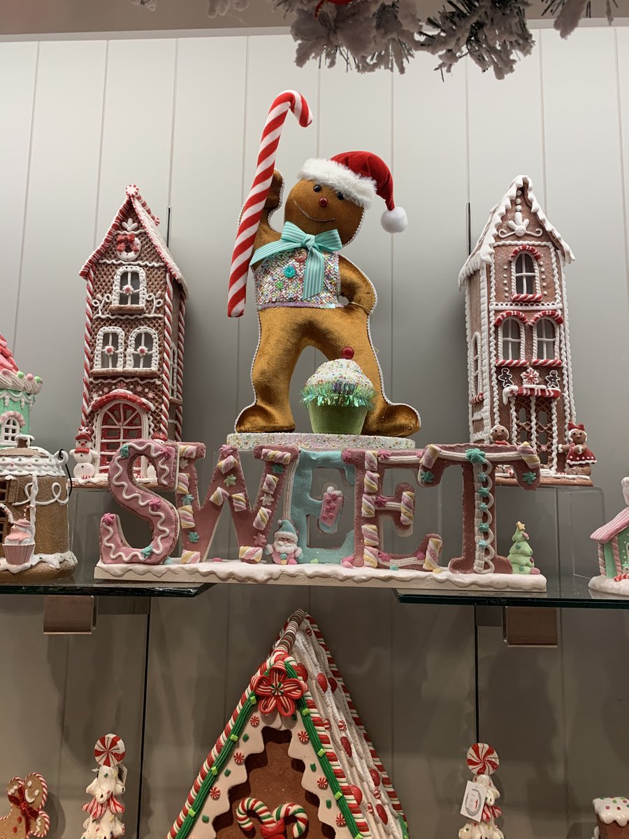 TheWrappergifts's tweet photo. All NEW gingerbread houses to build your collection. 

The Wrapper at South Coast Plaza is now open! 

Same location as last year on level 2 near Starbucks, across from Din Tai Fung. 

Mon-Sat 11am-7pm 
Sun 12-7pm

 #gingerbread #collectibles #christmas #holidays #traditions https://t.co/CgwE91twmc