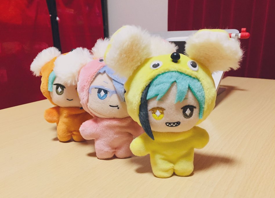 丸島 11 30 ぬい自立のナイスなアイデアを思いついて大はしゃぎしてる でも安定性低めだからやっぱり針金系必須 T Co Seh7utnau7 Twitter