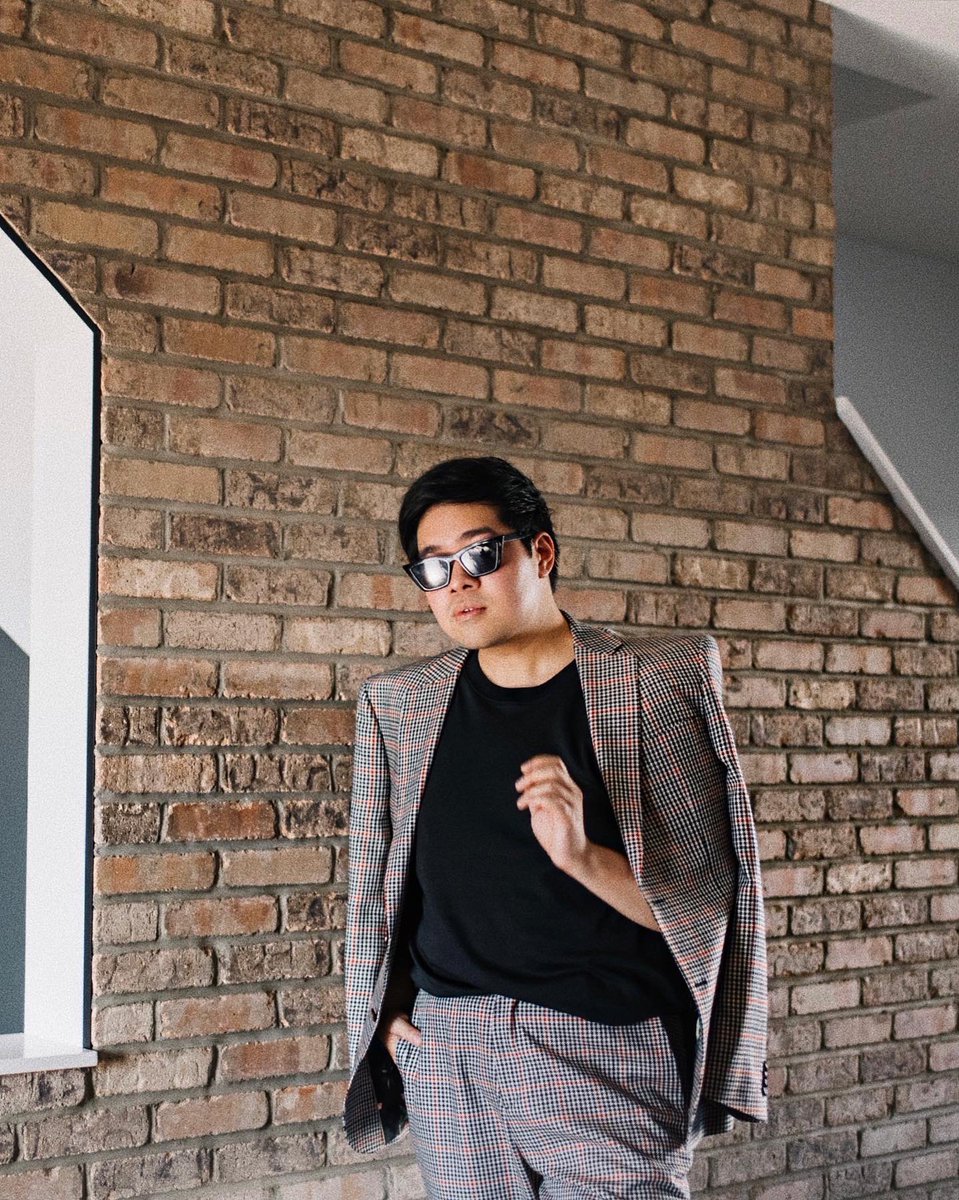 i am so excited to announce that i have teamed up with @londonderrymall and am part of their digital fall campaign 🍂 to celebrate, i’m hosting a giveaway for a chance to win a $100 mall GC 💸 to enter visit my instagram page ➡️ instagram.com/p/CGX5xqVqpL6/…
#yeg #yegfashion