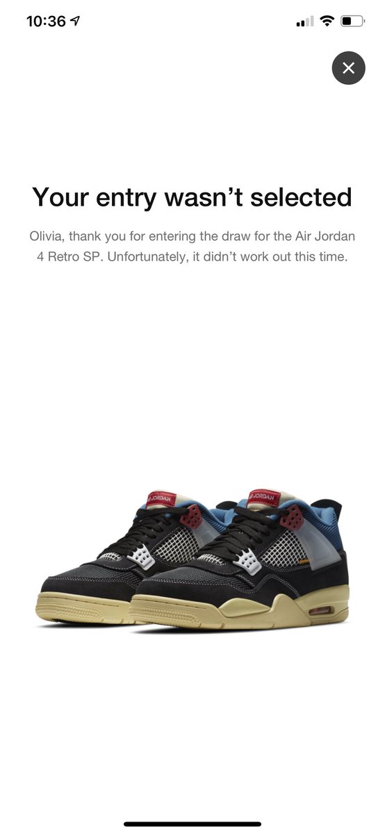 MissBacote's tweet photo. It never works out @Nike , that’s why we aren’t friends https://t.co/NMXbg4m9N1