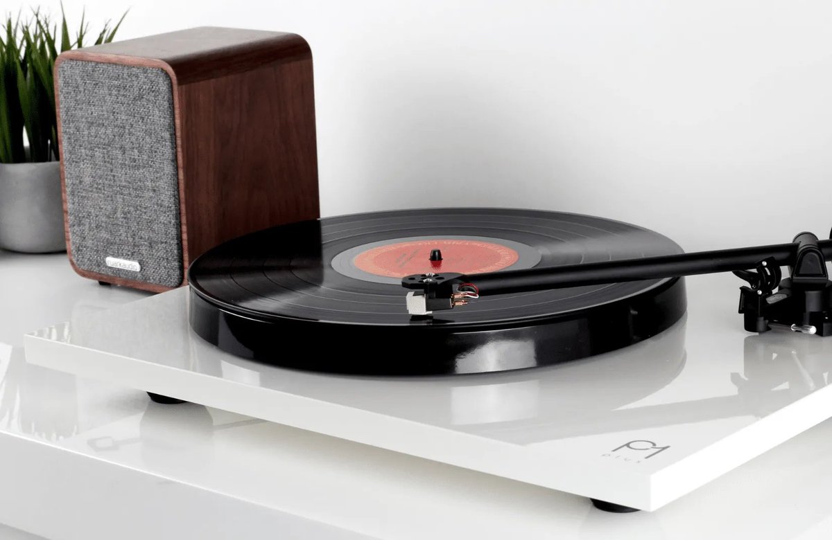 FrankHarveyHiFi's tweet photo. Claim a #free #Vinyl #Album or albums with most of our #Rega #Turntables. Please email us your selection after ordering or add them to the comments box at the checkout.
Make someones #Christmas today, see full range of Rega Turntables - https://t.co/3Na5Tbutmd #RegaTurntable https://t.co/Cmkb5GtTga