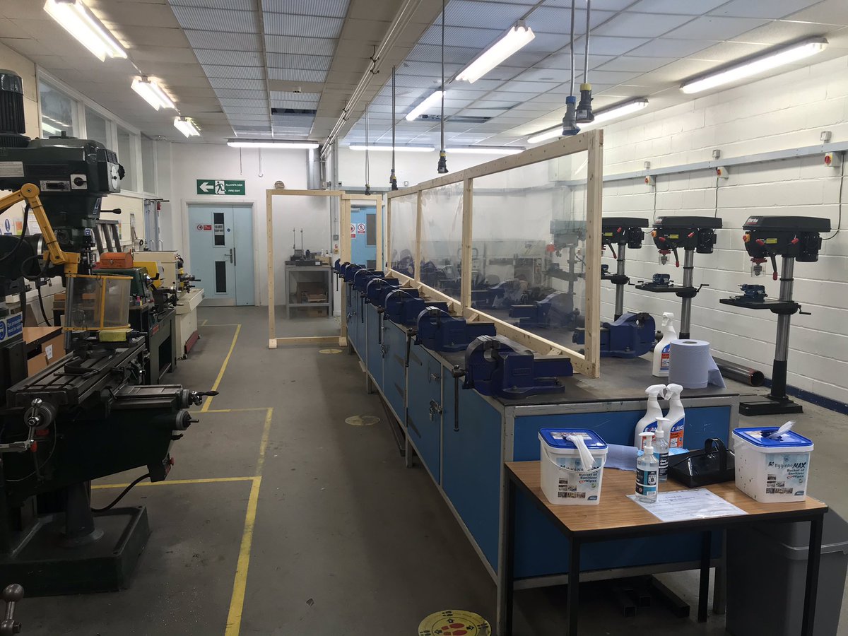 closecontactpro's tweet photo. Gower College Engineering department preparing for part time students @GowerCollegeSwa #ProtectiveScreens #CCSPS #StudentSafety #TheNewNormal https://t.co/SFYktCl3Hz