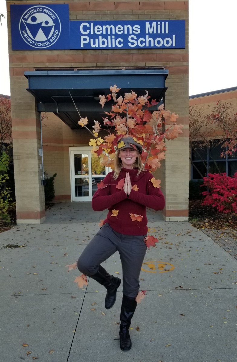 GilhespyKim's tweet photo. Spirit Day fun @Clemens_Mill #celebratingfall #treepose @CIRAOntario https://t.co/w1WtDpSphm
